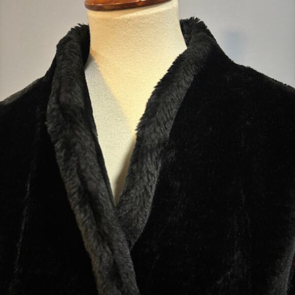 Vintage 80s Borgazia Black Faux Fur Coat Red Green Stripe, Size 13/14 - Picture 2 of 8